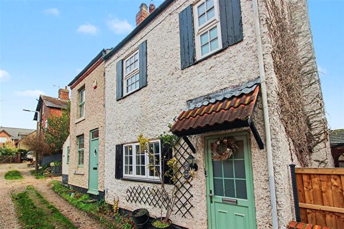 2 Bedroom Semi Detached House For Sale In Critchs Flats, Kimberley, Nottingham, NG16