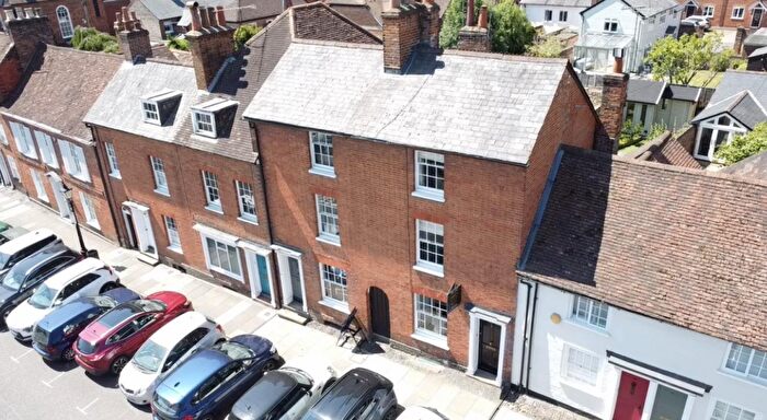 3 Bedroom House To Rent In Castle Street, Farnham, GU9
