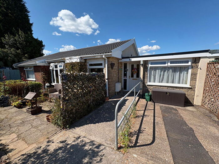 3 Bedroom Detached Bungalow For Sale In Hafan Y Don, Killay, Swansea, SA2