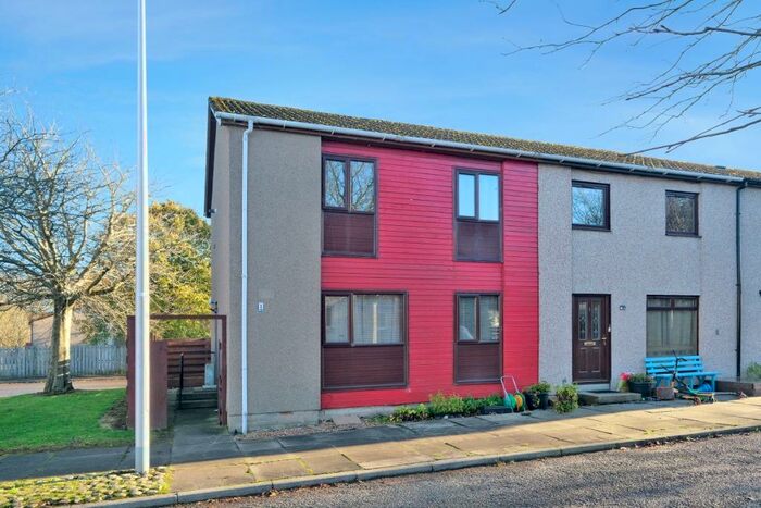 2 Bedroom End Of Terrace House For Sale In Altonrea Gardens, Dyce, Aberdeen, AB21