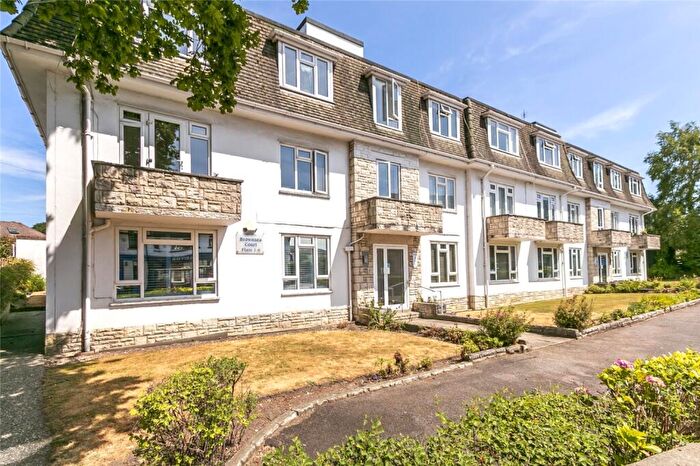 2 Bedroom Apartment To Rent In Sandbanks Road, Lilliput, Poole, BH14