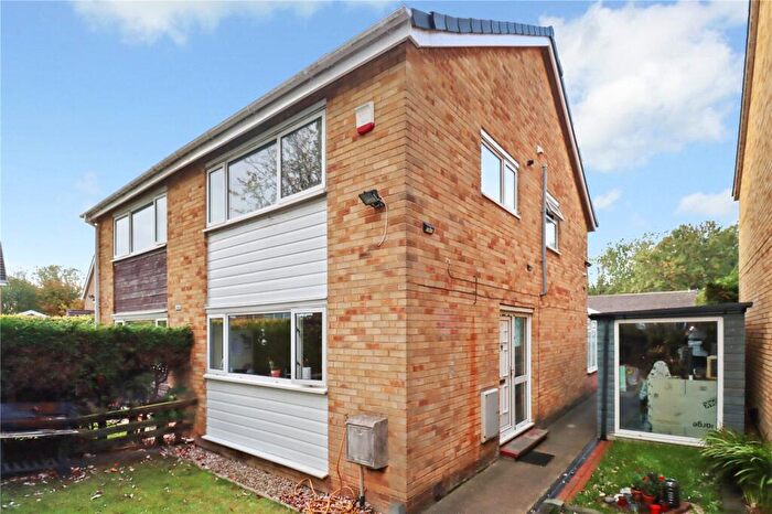3 Bedroom Semi-Detached House For Sale In Dereham Way, North Shields, Tyne And Wear, NE29