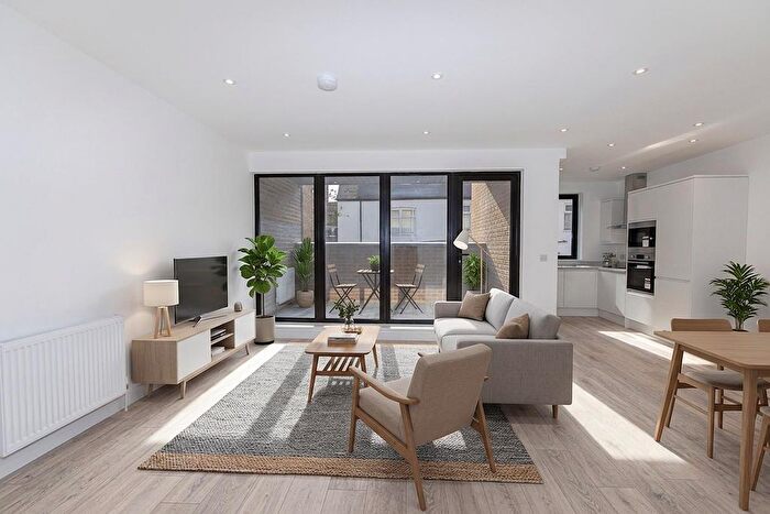 2 Bedroom Flat For Sale In Eastfield House, Atherton Mews, London, E7