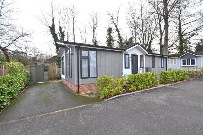 2 Bedroom Mobile Home For Sale In Rustic Glen, Grange Estate, Church Crookham, GU52