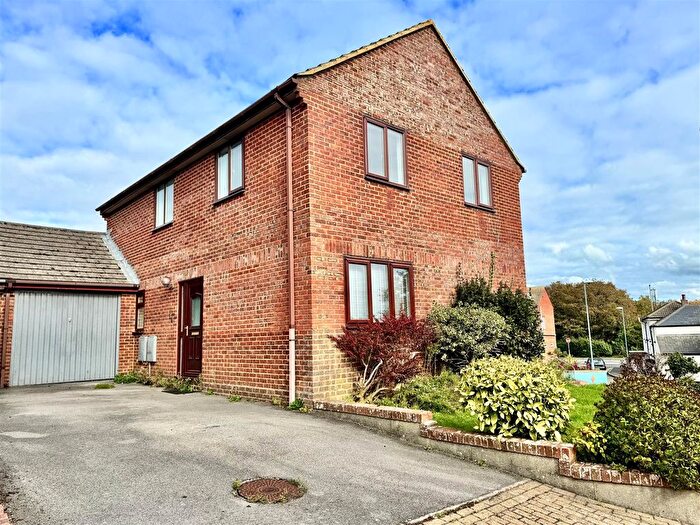 4 Bedroom Detached House For Sale In Rocky Knap, Weymouth, DT3