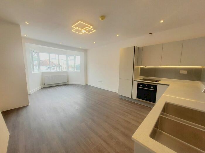 1 Bedroom Flat To Rent In Bell Lane, London, NW4