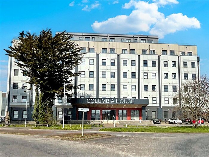 1 Bedroom Flat For Sale In Romany Road, Worthing, West Sussex, BN13