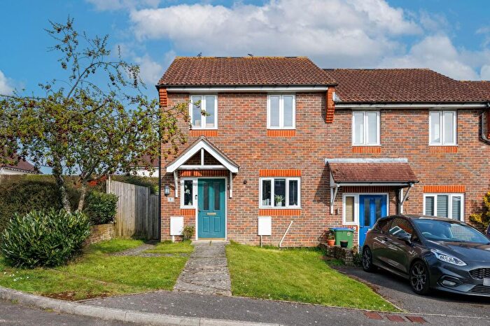 2 Bedroom End Of Terrace House For Sale In Alexander Mead, Newick, BN8