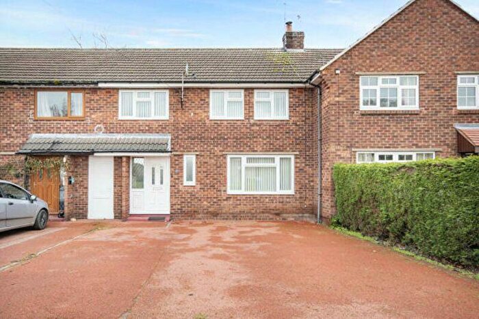3 Bedroom Terraced House For Sale In Lawson Close, West Drayton, DN22