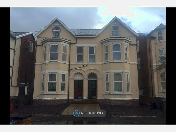 2 Bedroom Flat To Rent In Irving Street, Southport, PR9
