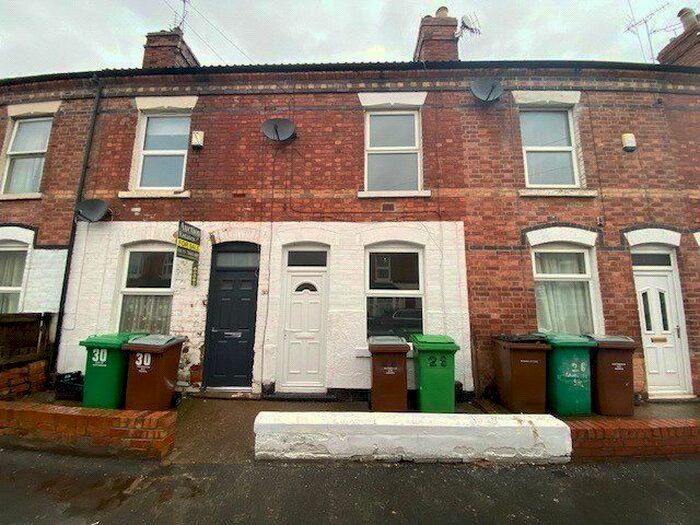 3 Bedroom Terraced House To Rent In Lamcote Street, Nottingham, Nottinghamshire, NG2