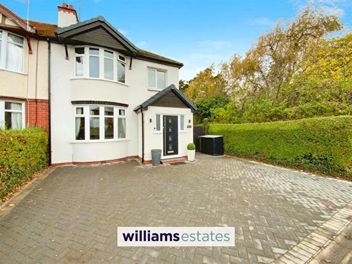3 Bedroom Semi Detached House For Sale In Ffordd Derwen, Rhyl, LL18
