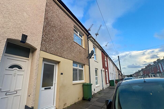 3 Bedroom Terraced House To Rent In Reginald Road, Southsea, PO4