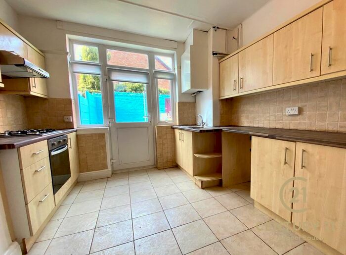 1 Bedroom Flat To Rent In Garston Old Road, Garston, Liverpool, L19
