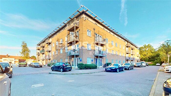 2 Bedroom Apartment For Sale In King George Crescent, Wembley, HA0