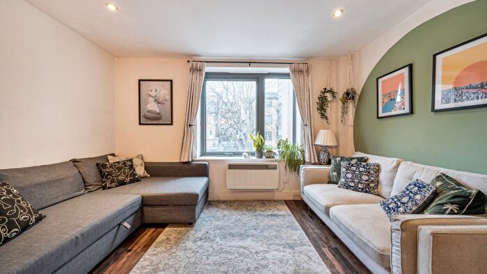 1 Bedroom Flat For Sale In Clapham Park Road, Clapham, SW4