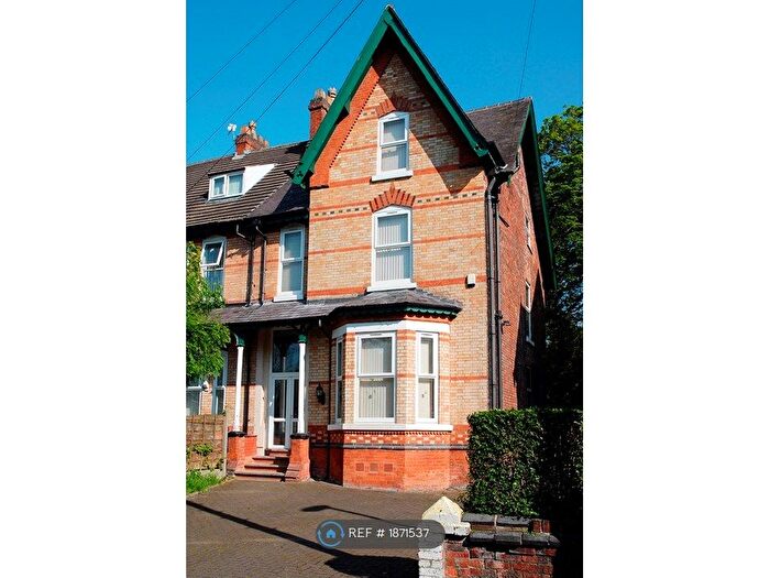 8 Bedroom Terraced House To Rent In Brighton Grove, Manchester, M14