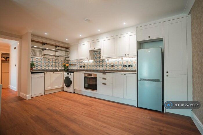 2 Bedroom Flat To Rent In Trafalgar View, Brighton, BN1