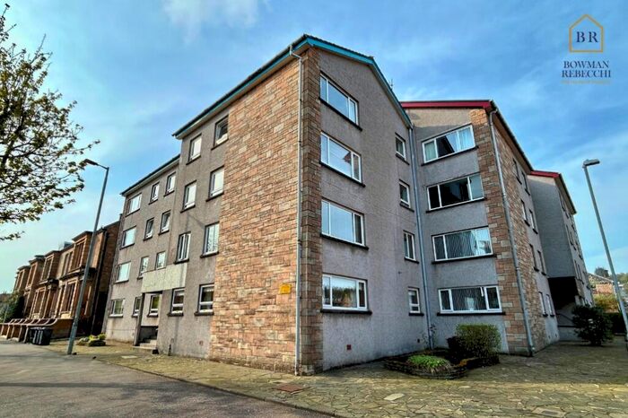 2 Bedroom Flat To Rent In Union Street, Inverclyde, Greenock, PA16