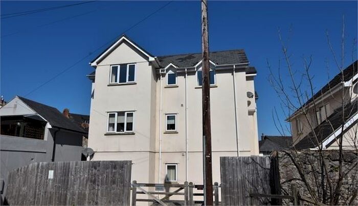 1 Bedroom Flat To Rent In Pound Place, Newton Abbot, Devon., TQ12