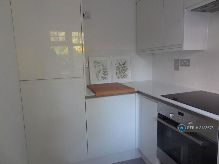 1 Bedroom Detached House To Rent In London Road, Leicester, LE2