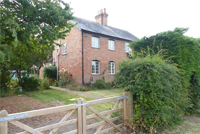 3 Bedroom Semi-Detached House To Rent In Pastures Farm Cottage, Turvey Road, Stagsden, MK43