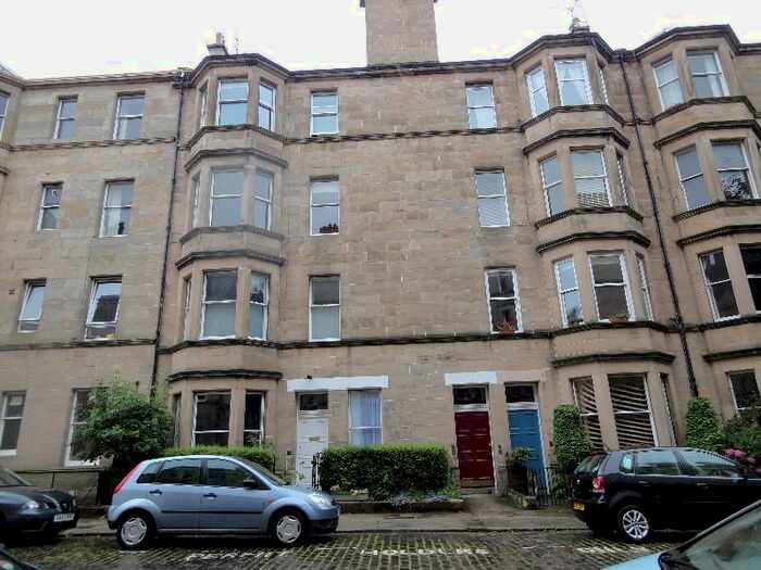 2 Bedroom Flat To Rent In Bruntsfield Gardens, Bruntsfield, Edinburgh EH10