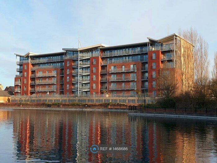 2 Bedroom Flat To Rent In Lakeside, Doncaster, DN4