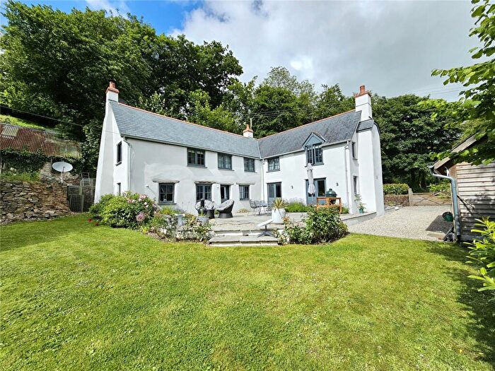 4 Bedroom Detached House For Sale In Winkleigh, Devon, EX19