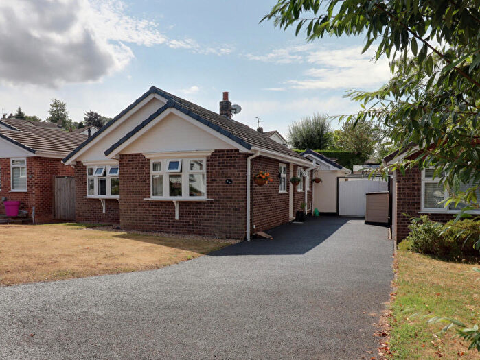 3 Bedroom Bungalow For Sale In Fox Hill, Kelsall, CW6