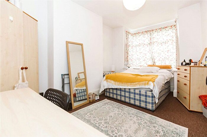 3 Bedroom End Terrace House To Rent In Toronto Road, Bristol, Bristol, City Of, BS7