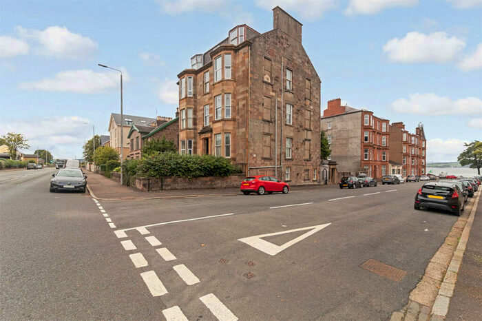 2 Bedroom Flat To Rent In Margaret Street, Greenock, PA16