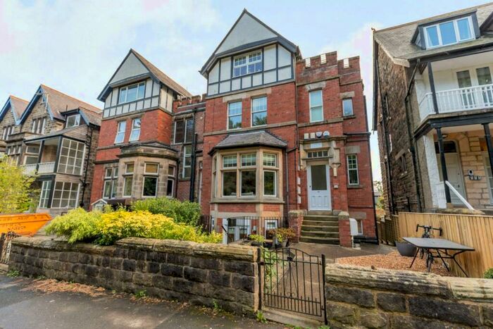 2 Bedroom Apartment To Rent In Harlow Moor Drive, Harrogate, HG2