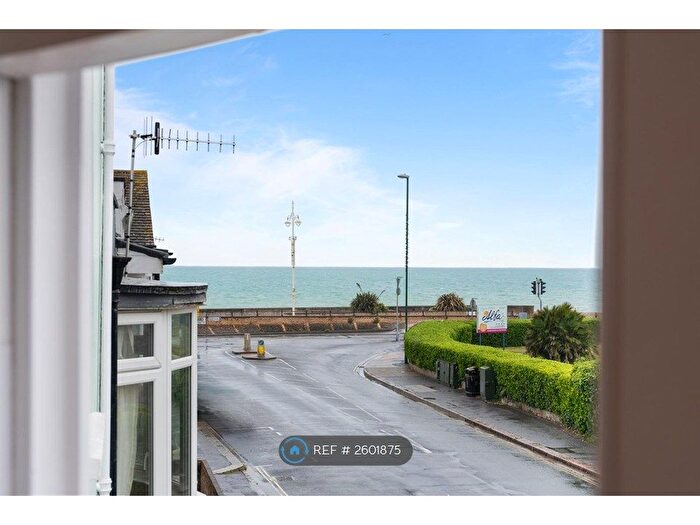 2 Bedroom Maisonette To Rent In None, None, PO21