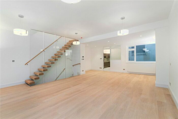 5 Bedroom Terraced House To Rent In Oldbury Place, Marylebone, London, W1U
