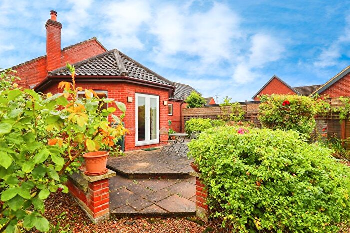 5 Bedroom Detached Bungalow For Sale In Wood Gardens, Swardeston, Norwich, NR14