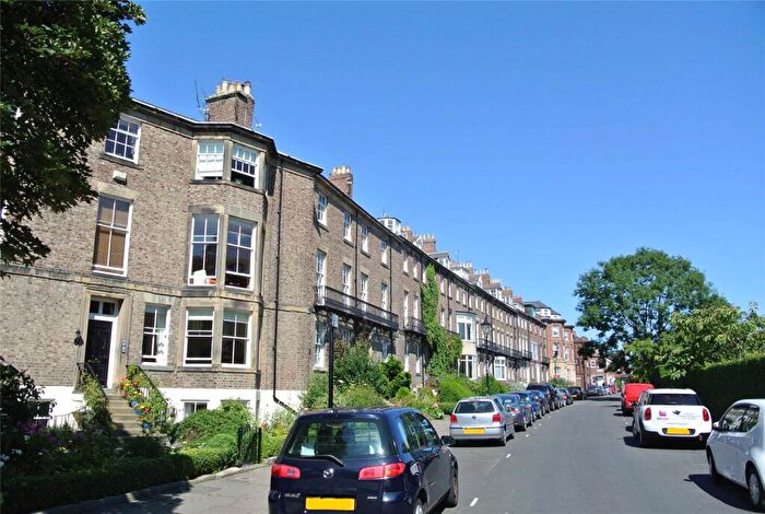2 Bedroom Maisonette For Sale In Bath Terrace, Tynemouth, NE30