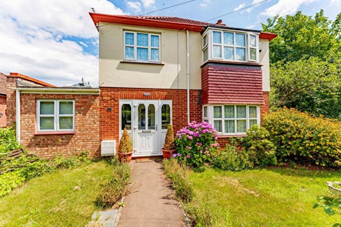 3 Bedroom Detached House For Sale In Princes Walk, Lowestoft, NR32