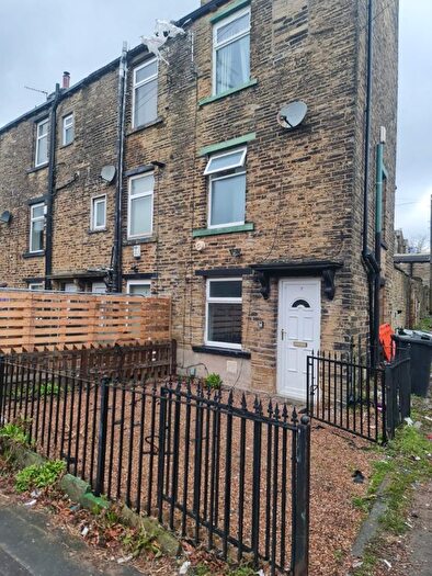2 Bedroom Terraced House To Rent In Whitehead Place, Fagley, Bradford, BD2
