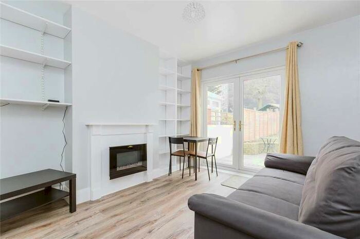 4 Bedroom House To Rent In Station Road, Bristol BS34