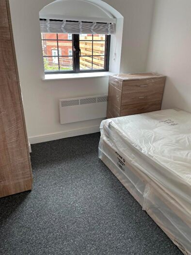 1 Bedroom Flat To Rent In [F-] A Rockstone Lane, Southampton, Hampshire, SO14