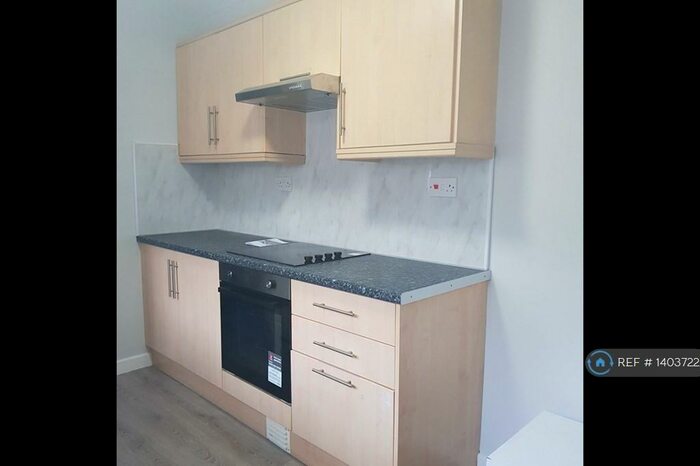 1 Bedroom Flat To Rent In Mornington Road, Preston, PR1
