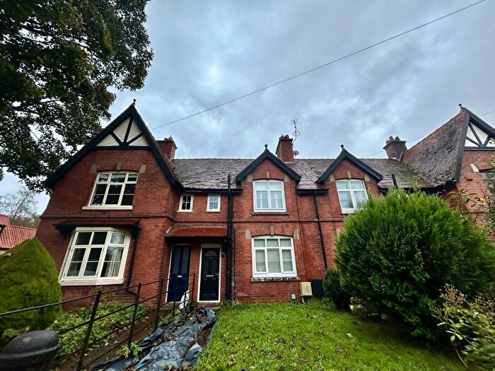 3 Bedroom Terraced House To Rent In Bed Mid-Terraced House, Main Street, Bessingby, Bridlington, YO16