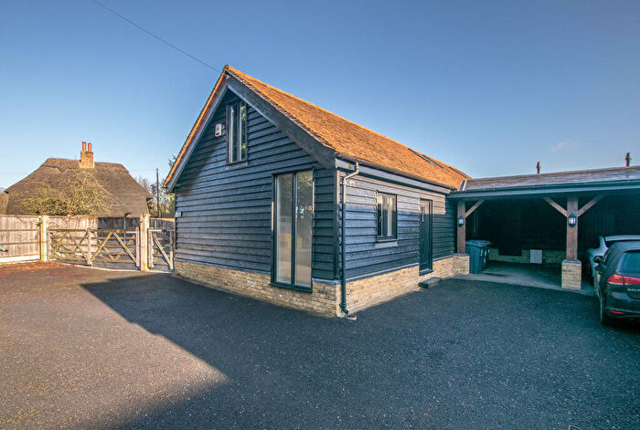 3 Bedroom Detached Bungalow To Rent In Hailey Lane, Hertford, SG13