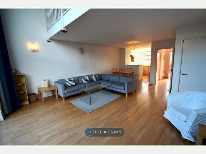 3 Bedroom End Of Terrace House To Rent In Enterprise Lane, Campbell Park, Milton Keynes, MK9