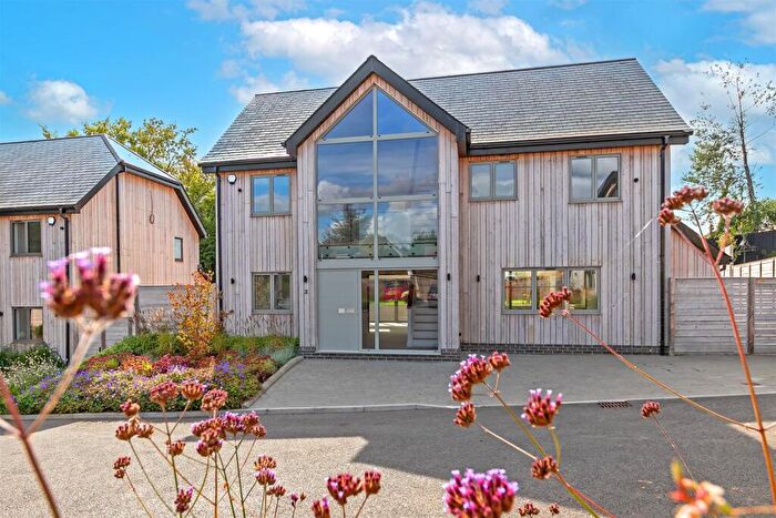 5 Bedroom Detached House For Sale In Silverwood Barns, St. Albans Road, Sandridge, AL4