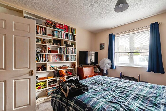 1 Bedroom Flat For Sale In Spa Road, Melksham, SN12