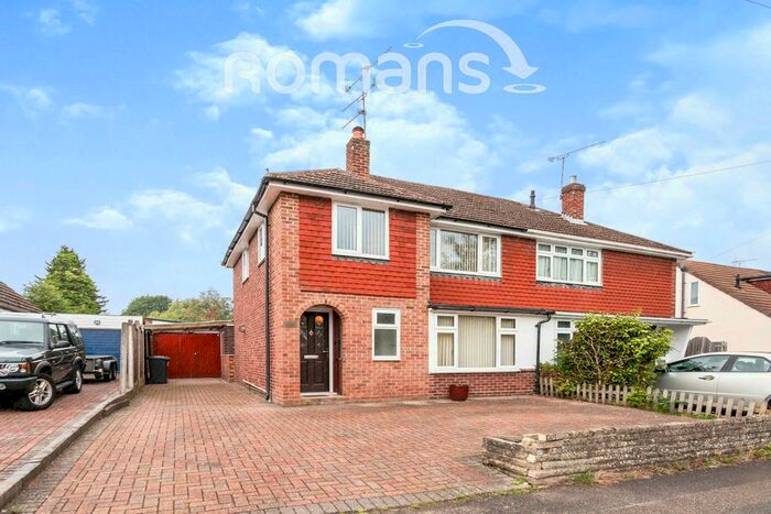 3 Bedroom Semi-Detached House To Rent In Frogmore Park Drive, Blackwater, Camberley, GU17