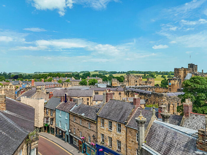 2 Bedroom Maisonette For Sale In Flat The Mews, Narrowgate, Alnwick, Northumberland, NE66