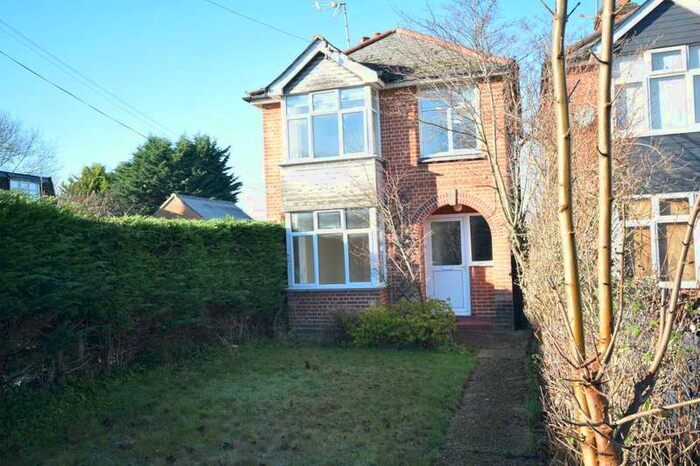 3 Bedroom Detached House To Rent In Stansted Road, Bishops Stortford, CM23